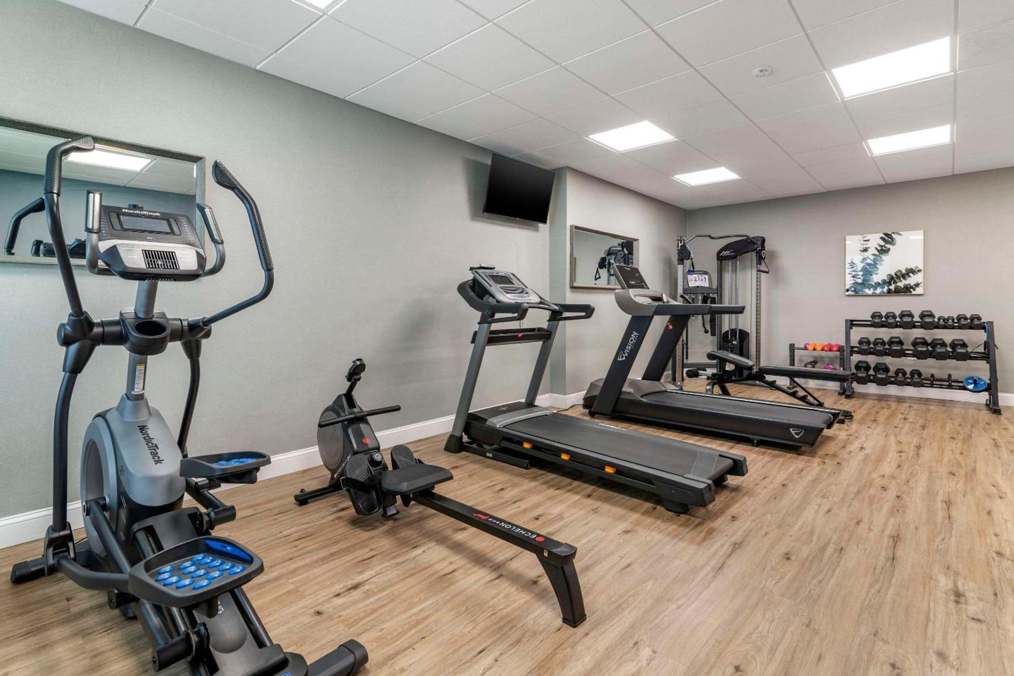 Casco Bay Hotel Portland Airport - Maine Mall, Ascend Hotel Collection เซาท์พอร์ตแลนด์ ภายนอก รูปภาพ