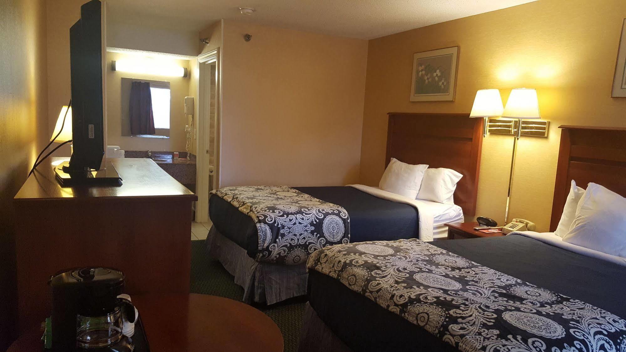 Casco Bay Hotel Portland Airport - Maine Mall, Ascend Hotel Collection เซาท์พอร์ตแลนด์ ภายนอก รูปภาพ